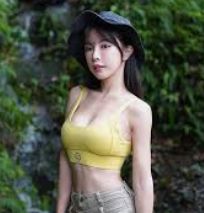 校园春色古典武侠人妻-春色校园里的古典武侠梦，人妻情深
